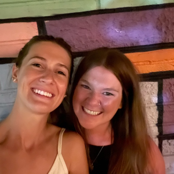 Meet your Posher, Kassie - Picture 4 of 5